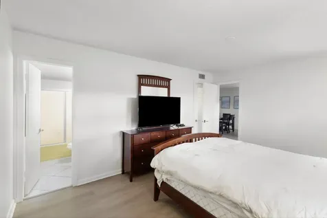 20 Abbey Lane Delray Beach FL 33446