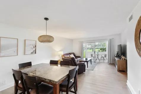 20 Abbey Lane Delray Beach FL 33446
