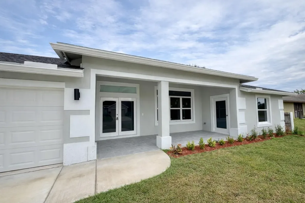 655 SW Seagull Terrace Port St Lucie FL 34953
