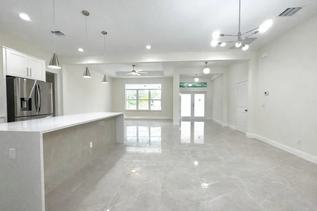 655 SW Seagull Terrace Port St Lucie FL 34953