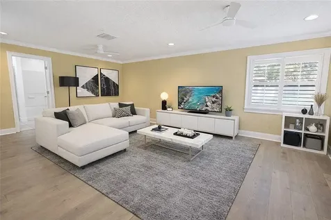 241 14th Place Vero Beach FL 32960