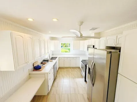 241 14th Place Vero Beach FL 32960