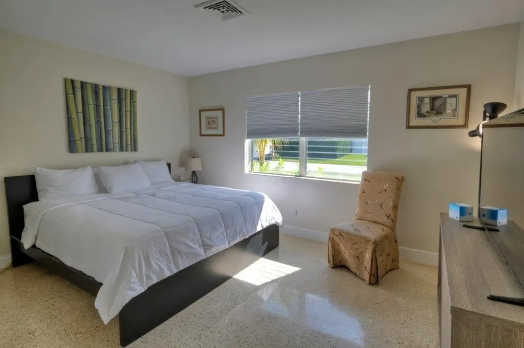 3201 NE 23rd Street Fort Lauderdale FL 33305