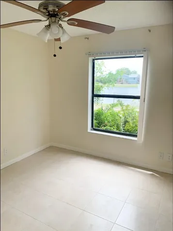 13 Crossings Circle Boynton Beach FL 33435