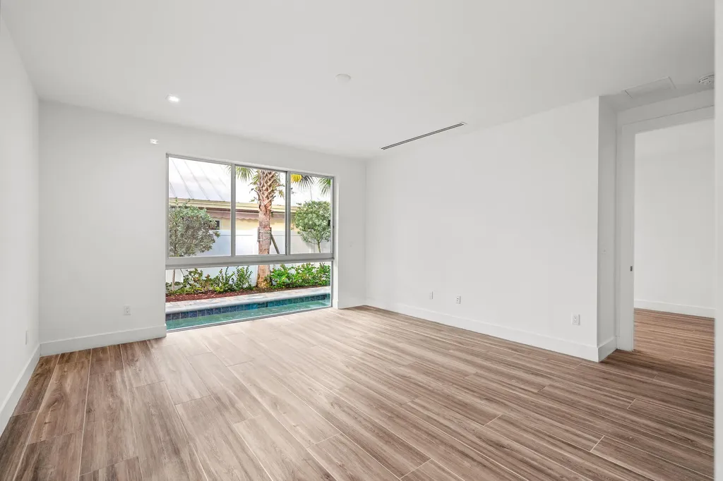 11 SE 11th Avenue Fort Lauderdale FL 33301