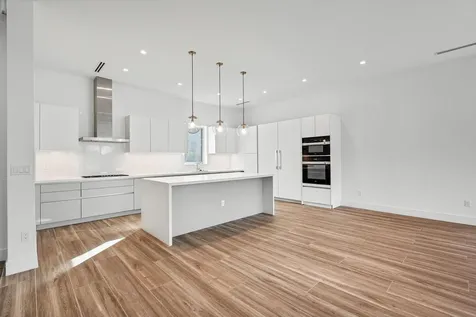 11 SE 11th Avenue Fort Lauderdale FL 33301