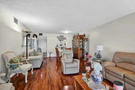 901 SW 128th Terrace Pembroke Pines FL 33027