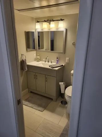 32 NE 20th Court Wilton Manors FL 33305