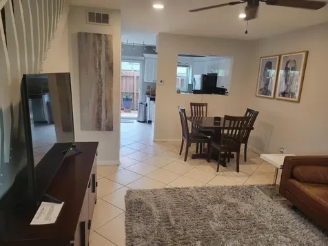 32 NE 20th Court Wilton Manors FL 33305