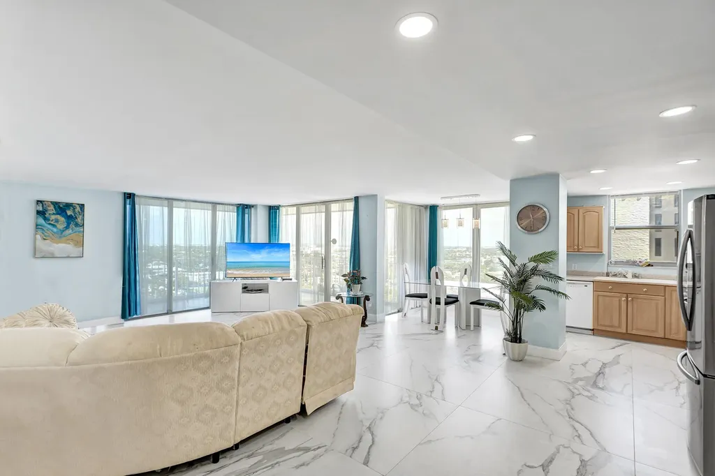 1010 S Ocean Boulevard Pompano Beach FL 33062