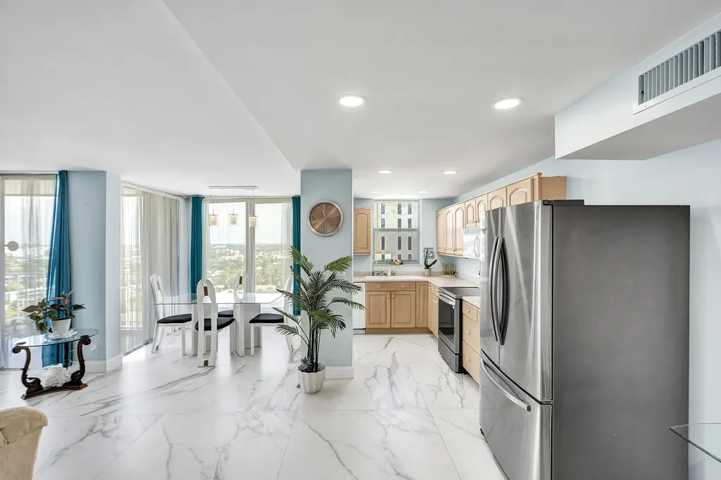1010 S Ocean Boulevard Pompano Beach FL 33062