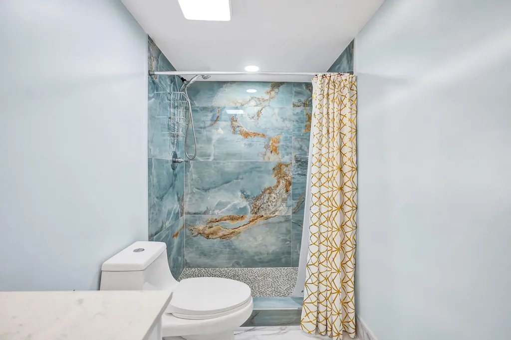 1010 S Ocean Boulevard Pompano Beach FL 33062