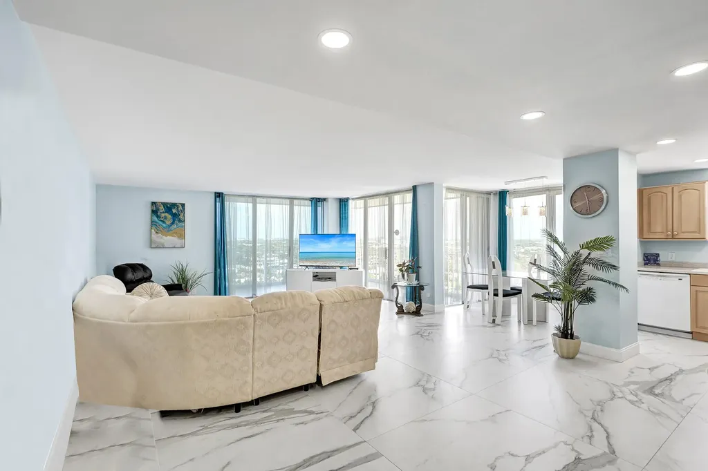 1010 S Ocean Boulevard Pompano Beach FL 33062