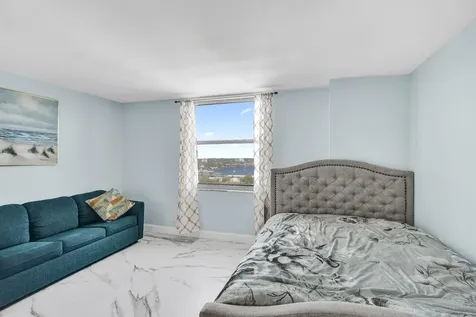 1010 S Ocean Boulevard Pompano Beach FL 33062