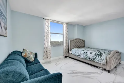 1010 S Ocean Boulevard Pompano Beach FL 33062