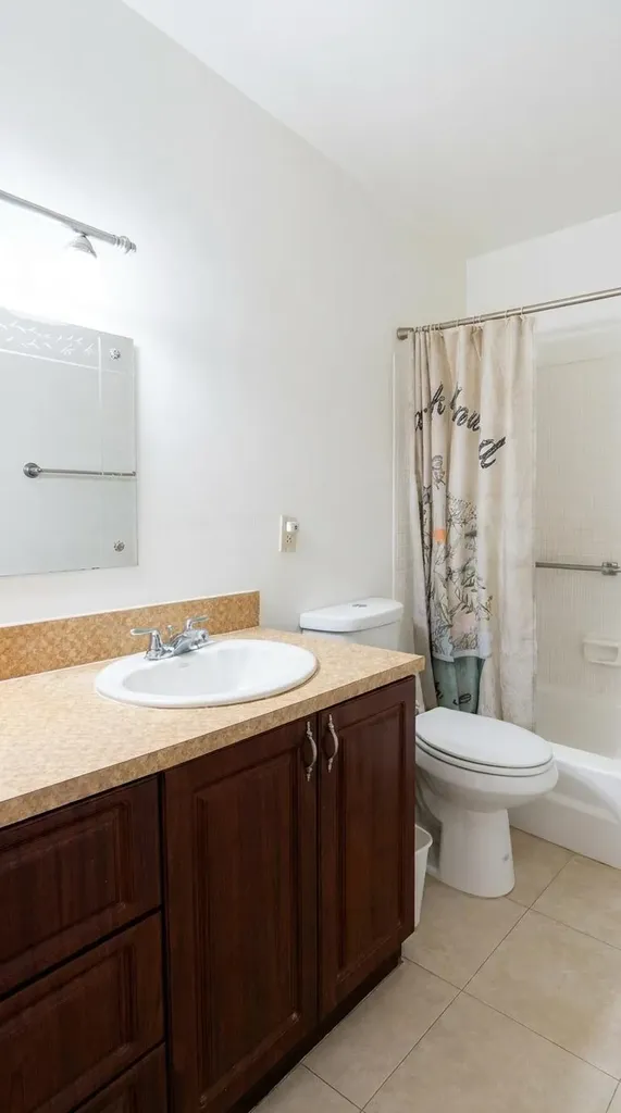 2898 Ashley Drive Drive E West Palm Beach FL 33415