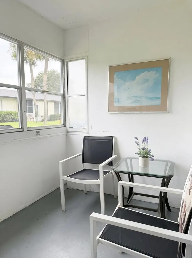 2898 Ashley Drive Drive E West Palm Beach FL 33415