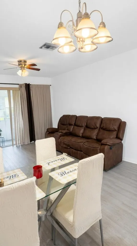 2898 Ashley Drive Drive E West Palm Beach FL 33415