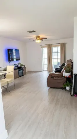 2898 Ashley Drive Drive E West Palm Beach FL 33415