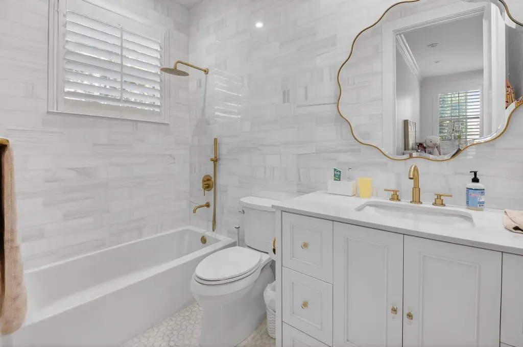9509 New Waterford Cove Delray Beach FL 33446