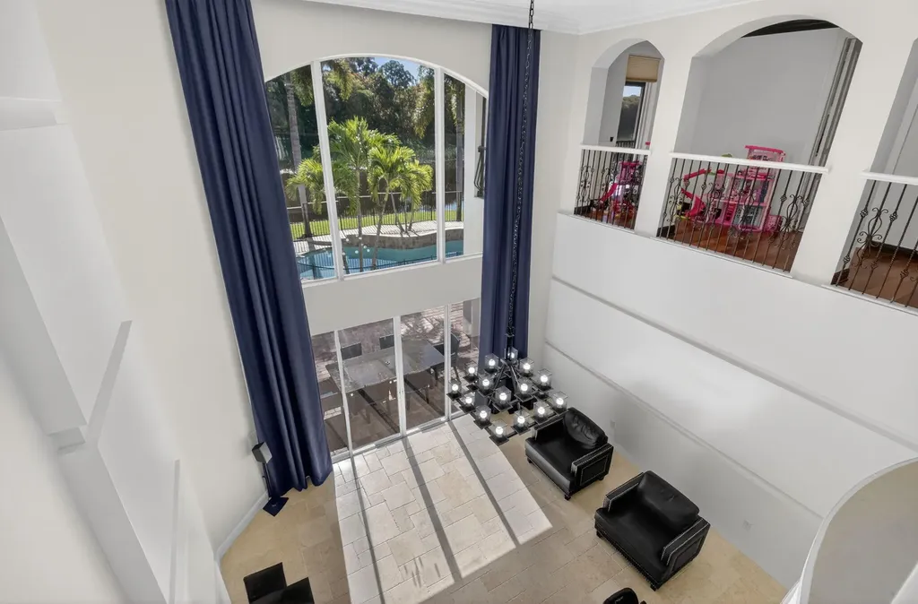9509 New Waterford Cove Delray Beach FL 33446