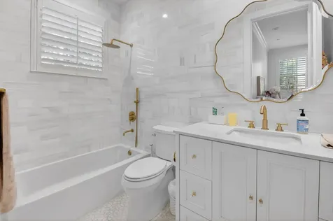 9509 New Waterford Cove Delray Beach FL 33446