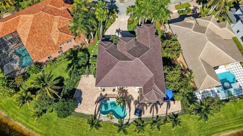 9509 New Waterford Cove Delray Beach FL 33446