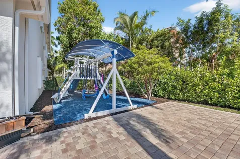 9509 New Waterford Cove Delray Beach FL 33446