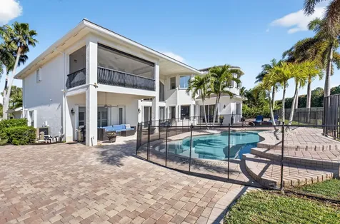 9509 New Waterford Cove Delray Beach FL 33446