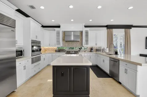 9509 New Waterford Cove Delray Beach FL 33446