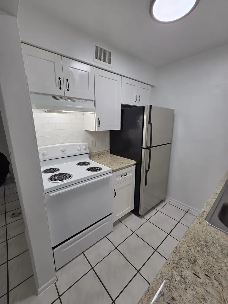 1401 NE 17th Court Fort Lauderdale FL 33305