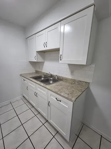 1401 NE 17th Court Fort Lauderdale FL 33305