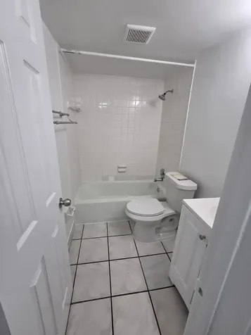 1401 NE 17th Court Fort Lauderdale FL 33305