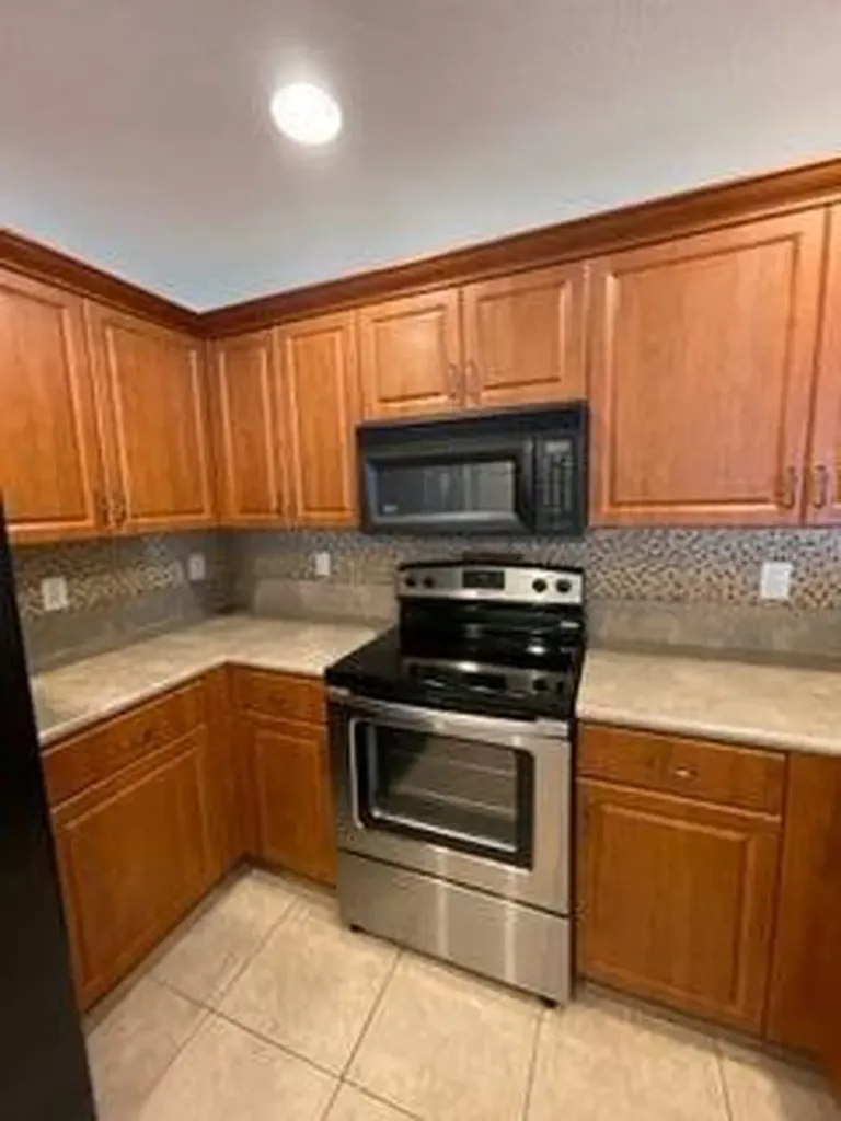 6655 Duval Avenue Royal Palm Beach FL 33411