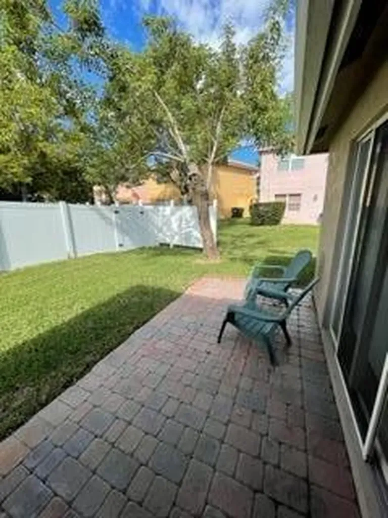 6655 Duval Avenue Royal Palm Beach FL 33411