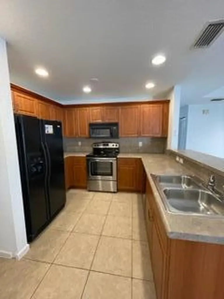 6655 Duval Avenue Royal Palm Beach FL 33411