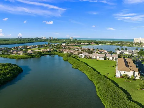 3225 S Lakeview Circle Fort Pierce FL 34949