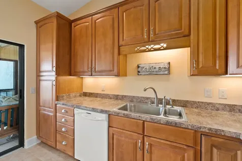 3225 S Lakeview Circle Fort Pierce FL 34949