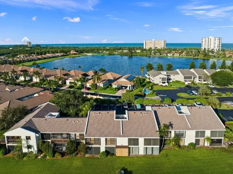 3225 S Lakeview Circle Fort Pierce FL 34949
