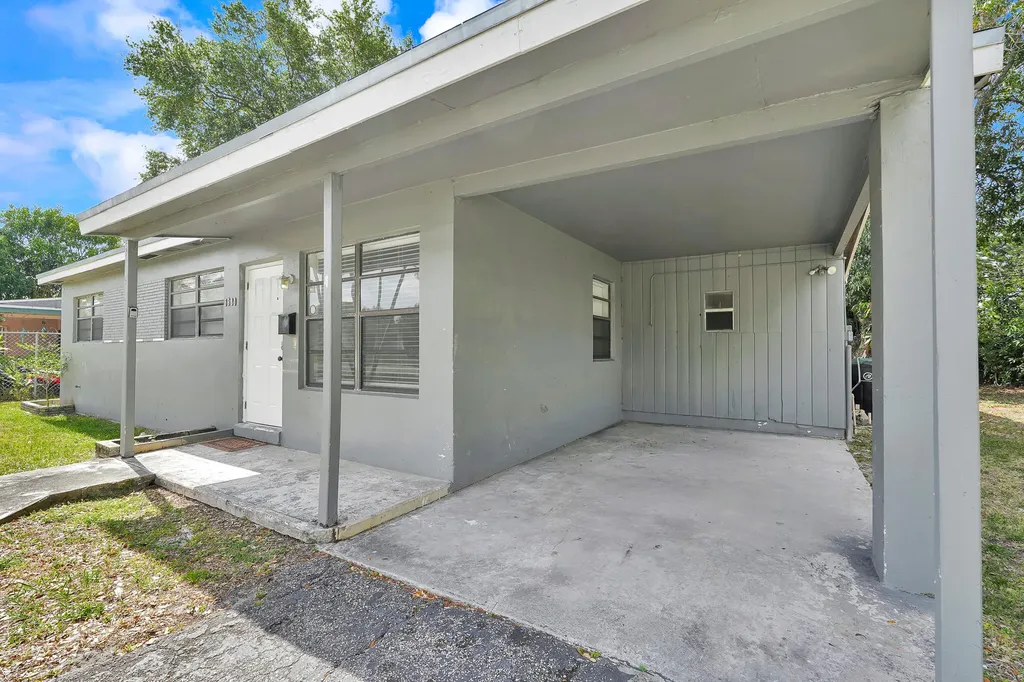 3680 Jackson Boulevard Fort Lauderdale FL 33312