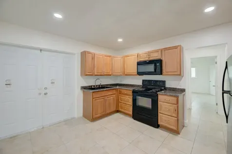 7546 NW 44th Court Coral Springs FL 33065