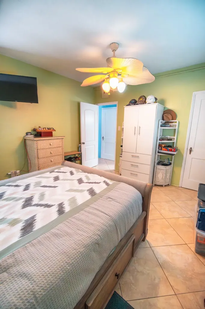 311 Connecticut Street Hollywood FL 33019