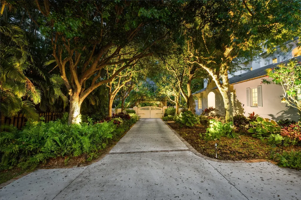 3030 N Ocean Boulevard Gulf Stream FL 33483