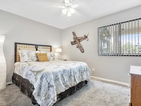 3200 NW 46th Street Oakland Park FL 33309