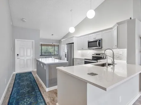 3200 NW 46th Street Oakland Park FL 33309