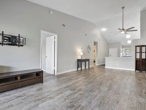 3200 NW 46th Street Oakland Park FL 33309