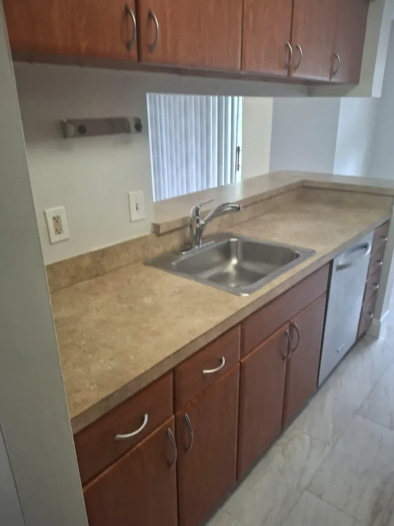9833 Westview Drive Coral Springs FL 33076