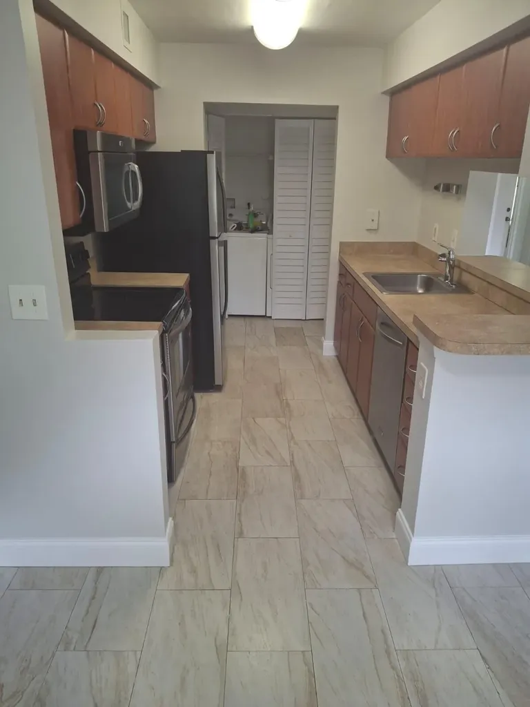 9833 Westview Drive Coral Springs FL 33076