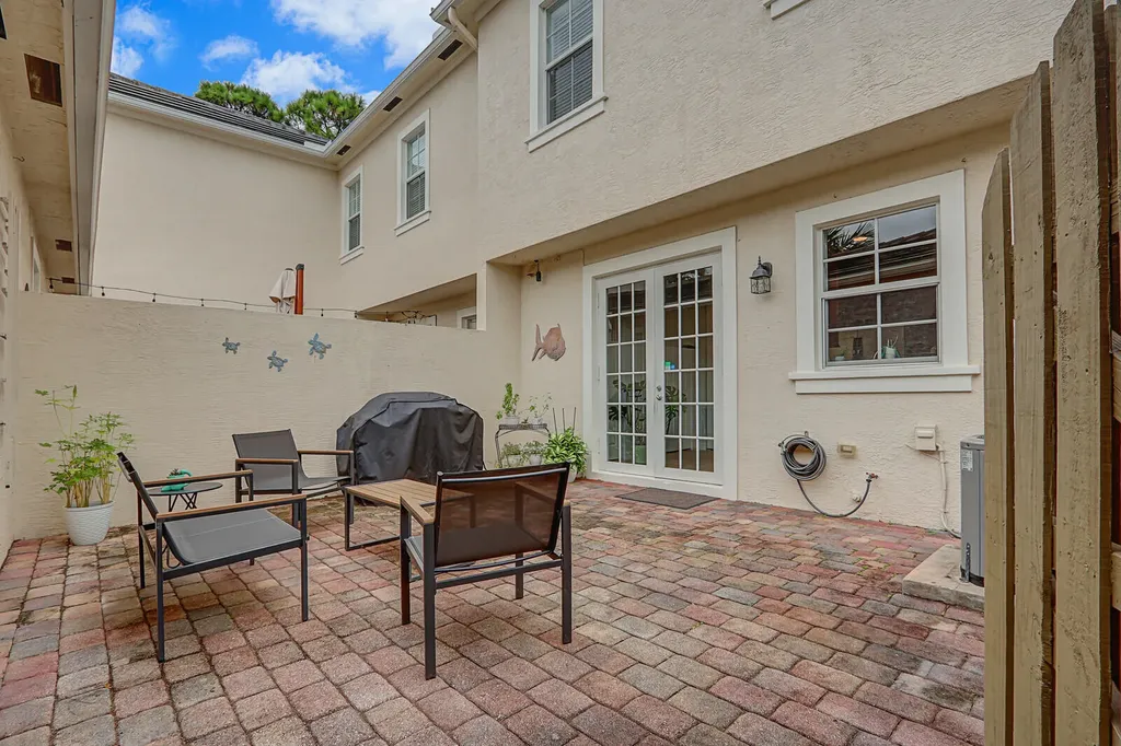709 Dakota Drive Jupiter FL 33458