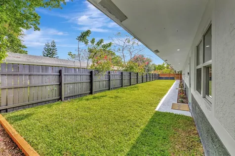 934 NW 4th Avenue Fort Lauderdale FL 33311